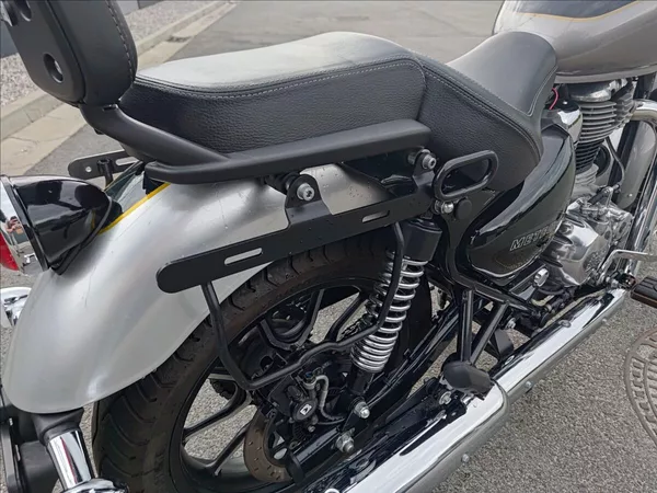 Royal Enfield Meteor 350 LED - foto 19