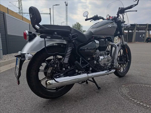 Royal Enfield Meteor 350 LED - foto 6