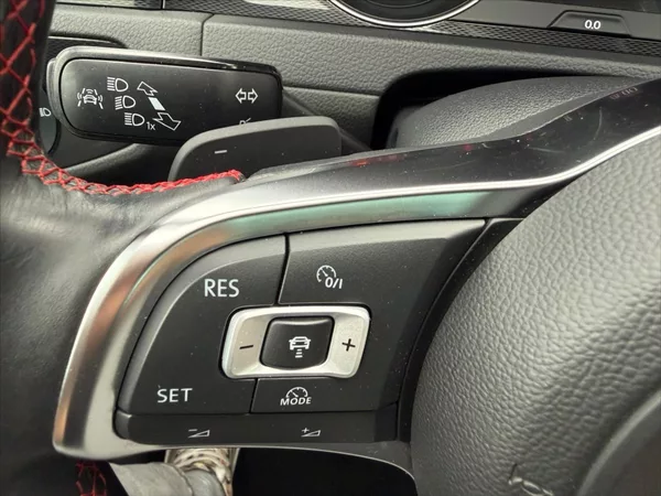 Volkswagen Golf 2.0 GTI DSG - foto 16