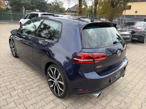 Volkswagen Golf 2.0 GTI DSG - foto 5