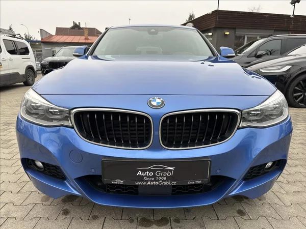 BMW Řada 3 330d GT M-Paket xDrive - foto 2