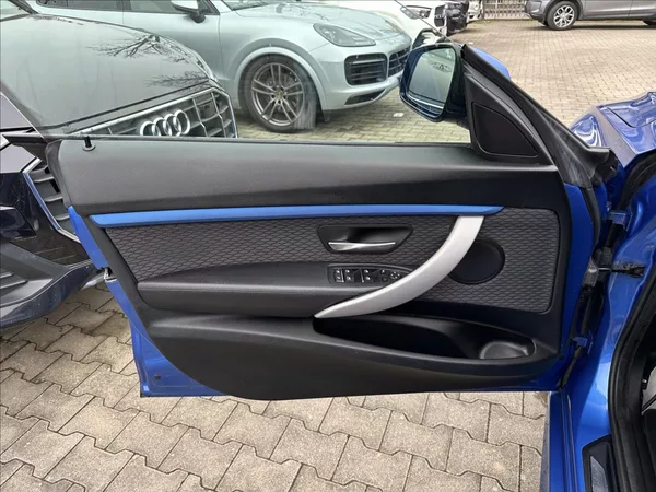 BMW Řada 3 330d GT M-Paket xDrive - foto 25