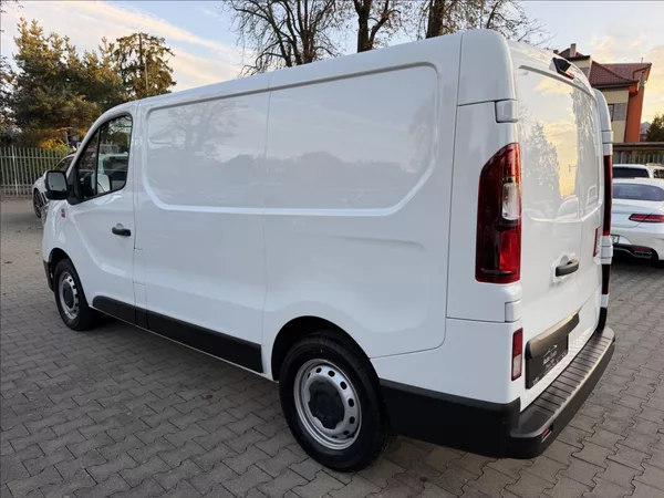 Renault Trafic L1H1 Red - foto 7