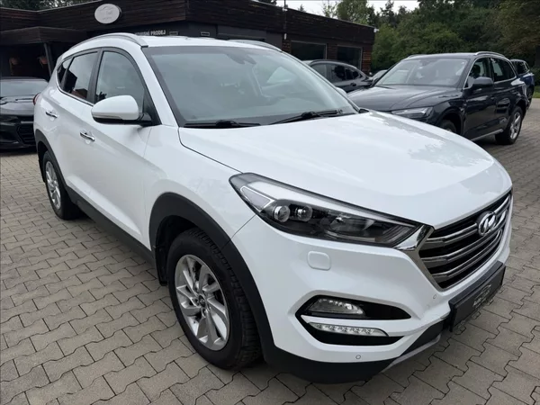 Hyundai Tucson 2.0 CRDI 100kW Style 4x4 Auto