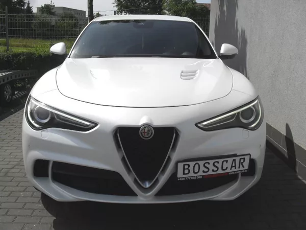 Alfa Romeo Stelvio 2,9 Bi-Turbo V6 Quadrifoglio - foto 8