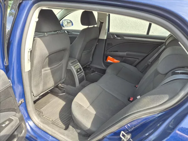 Škoda Superb 1,4 TSi 92Kw Klima ESP PDC - foto 15