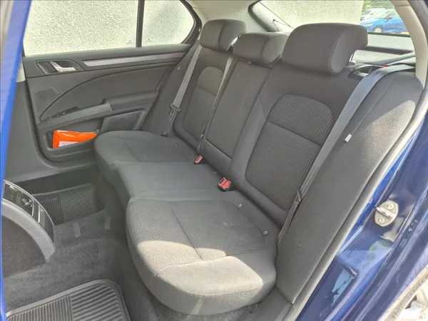 Škoda Superb 1,4 TSi 92Kw Klima ESP PDC - foto 16