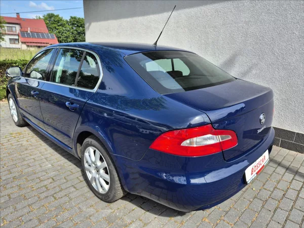 Škoda Superb 1,4 TSi 92Kw Klima ESP PDC - foto 4