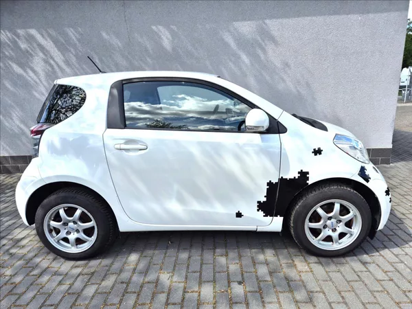 Toyota iQ 1,0 i 50Kw Klima Webasto ALU - foto 8