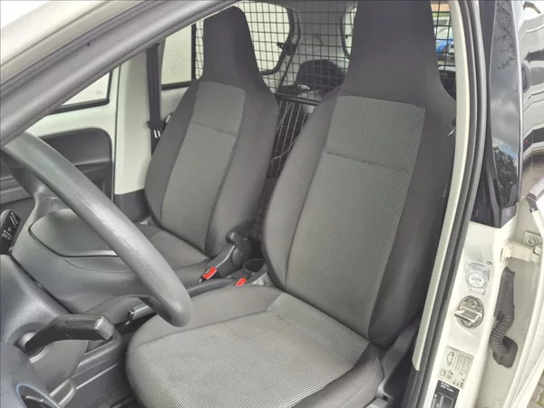 Volkswagen up! 1,0 i 5 Dv. Load Užitk. Klima - foto 13