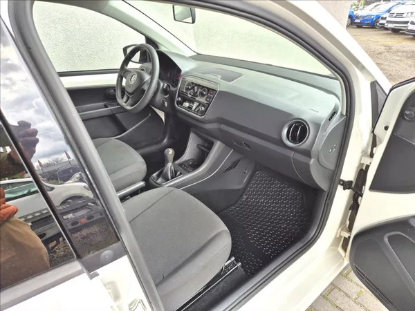 Volkswagen up! 1,0 i 5 Dv. Load Užitk. Klima - foto 18