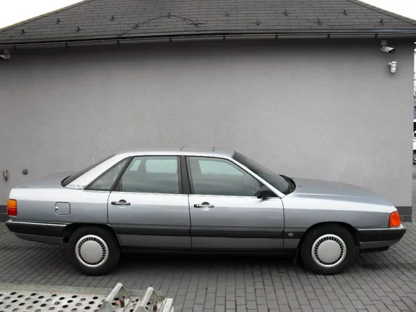 Audi 100 2,3 E 100Kw Velmi zachovalá!! - foto 6