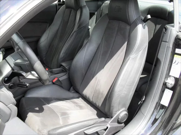 Audi TT 2,0 TDI Ultra 135Kw S-Line LED - foto 12