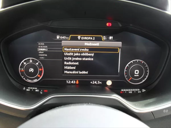 Audi TT 2,0 TDI Ultra 135Kw S-Line LED - foto 23