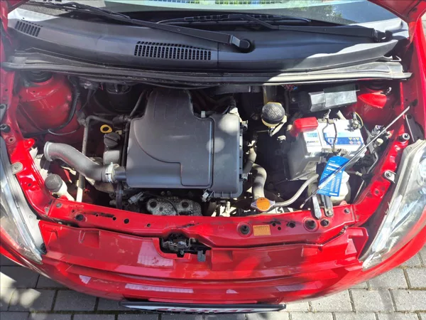 Daihatsu Sirion 1,0 i 51Kw Klima ALU - foto 24