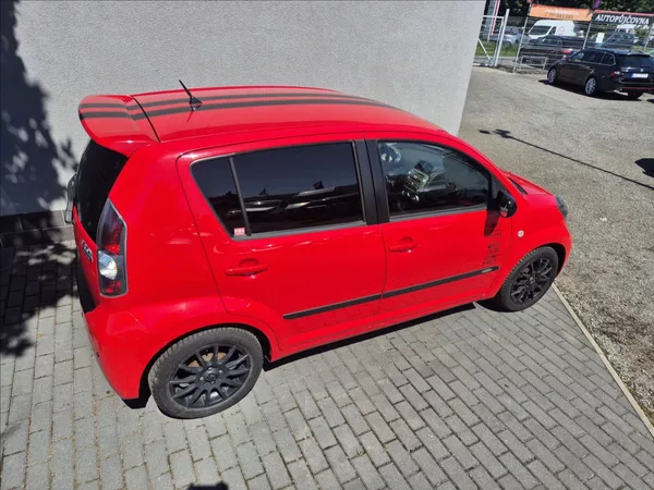 Daihatsu Sirion 1,0 i 51Kw Klima ALU - foto 7