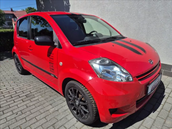 Daihatsu Sirion 1,0 i 51Kw Klima ALU - foto 9