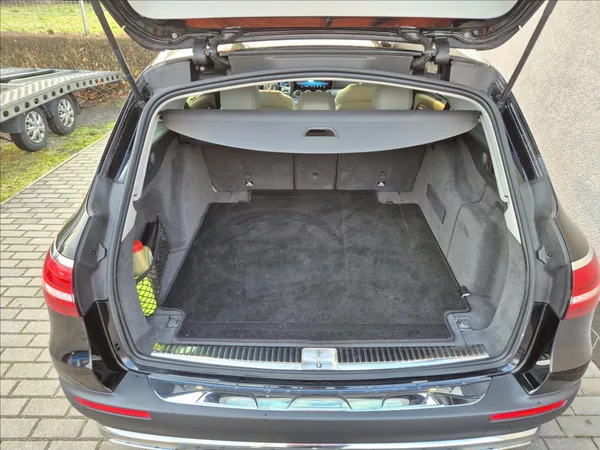 Mercedes-Benz Třídy E 3,0 400d All-Terrain 4MATIC - foto 17