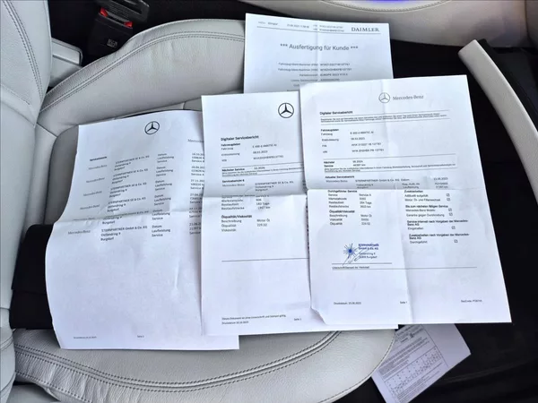 Mercedes-Benz Třídy E 3,0 400d All-Terrain 4MATIC - foto 33