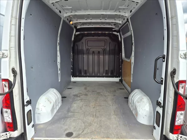 Opel Movano 2,3 CDTI L2H2 Navi Kamera Temp - foto 13
