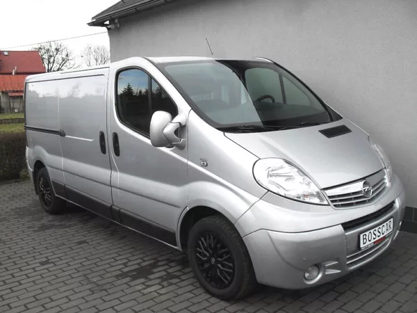 Opel Vivaro 2,0 CDTI 84kw L2 Long 2x šoup. - foto 8