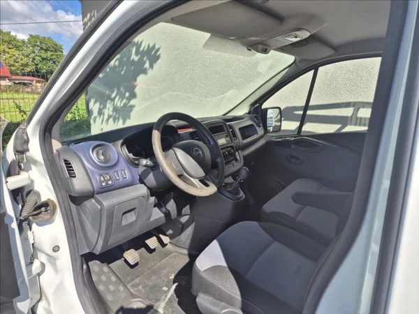 Opel Vivaro 1,6 CDTi Klima Zahrádka - foto 11