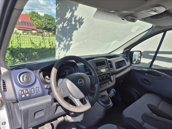 Opel Vivaro 1,6 CDTi Klima Zahrádka - foto 12