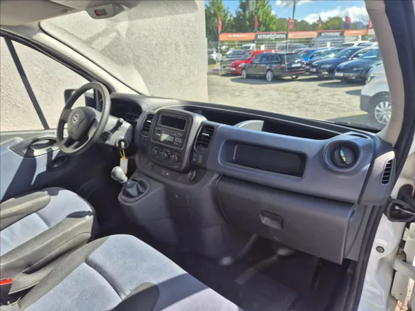 Opel Vivaro 1,6 CDTi Klima Zahrádka - foto 18