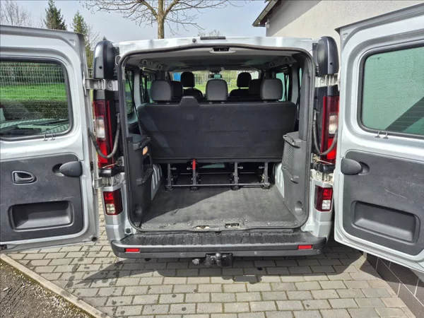Opel Vivaro 1,6 CDTi 8 9 Míst TZ Tempomat - foto 14
