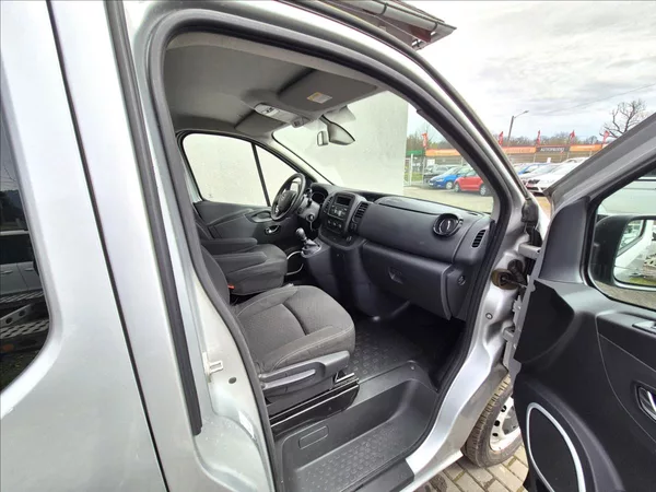 Opel Vivaro 1,6 CDTi 8 9 Míst TZ Tempomat - foto 18