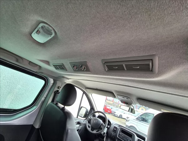 Opel Vivaro 1,6 CDTi 8 9 Míst TZ Tempomat - foto 24