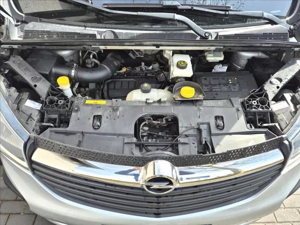 Opel Vivaro 1,6 CDTi 8 9 Míst TZ Tempomat - foto 28