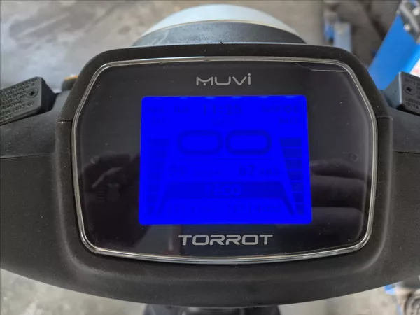 Torrot Muvi elektrický Skútr - foto 15