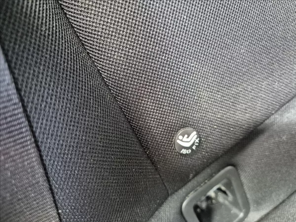 Renault Clio 1,2 i GrandTour Klima Výhřev - foto 18