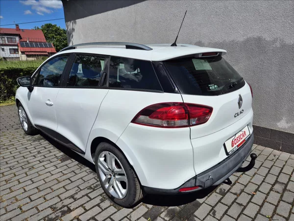 Renault Clio 1,2 i GrandTour Klima Výhřev - foto 4