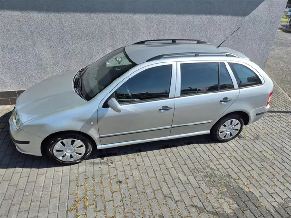 Škoda Fabia 1,4 i 16V Combi Klima 2xAirbag - foto 2