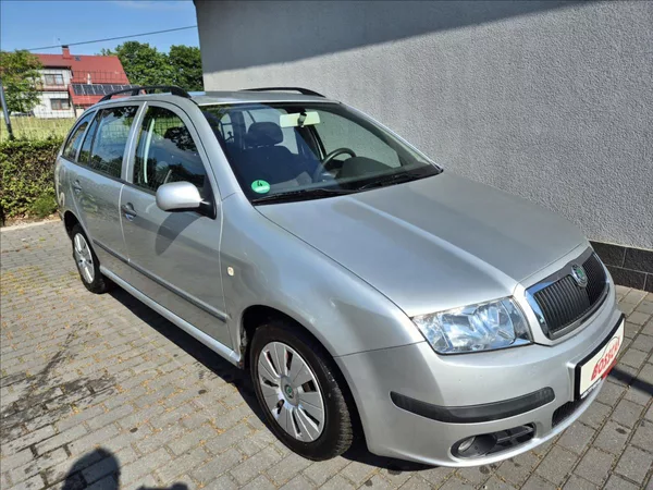 Škoda Fabia 1,4 i 16V Combi Klima 2xAirbag - foto 9