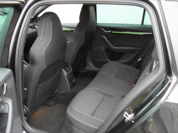 Škoda Octavia 2,0 RS 4x4 DSG LED Panoram DPH - foto 14