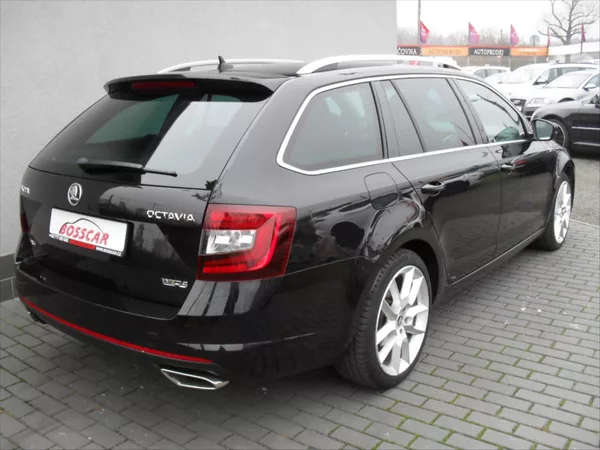 Škoda Octavia 2,0 RS 4x4 DSG LED Panoram DPH - foto 5
