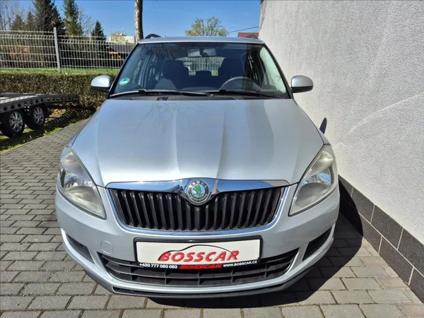 Škoda Fabia 1,4 i 16V Combi Klima Facelift - foto 10