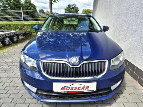 Škoda Octavia 1,2 TSI III Combi Klima Tempom - foto 10