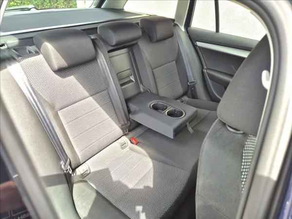 Škoda Octavia 1,2 TSI III Combi Klima Tempom - foto 19