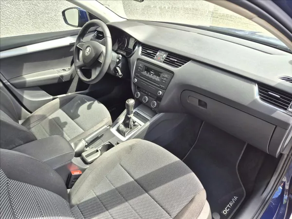 Škoda Octavia 1,2 TSI III Combi Klima Tempom - foto 22