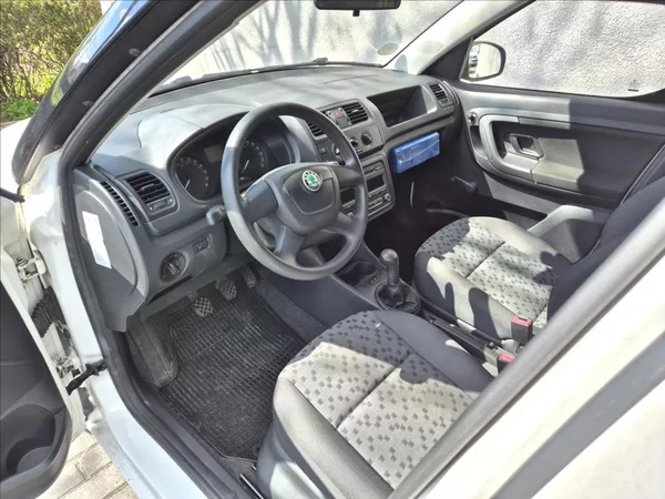 Škoda Praktik 1,6 TDI Facelift Klima ESP!! - foto 11