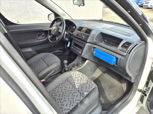 Škoda Praktik 1,6 TDI Facelift Klima ESP!! - foto 17