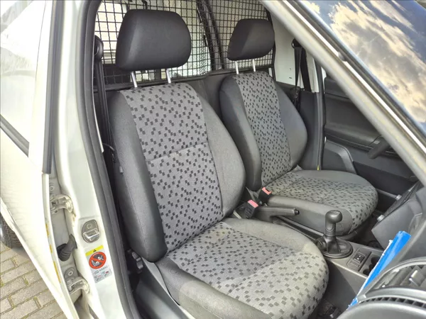 Škoda Praktik 1,6 TDI Facelift Klima ESP!! - foto 18