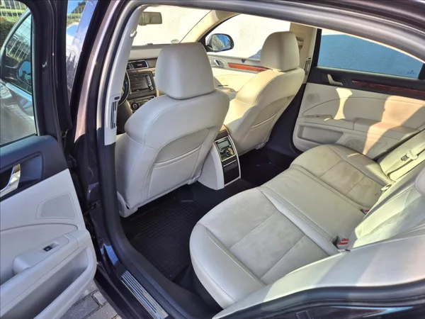 Škoda Superb 3,6 FSi V6 DSG 4x4 106Tis.Km!! - foto 12