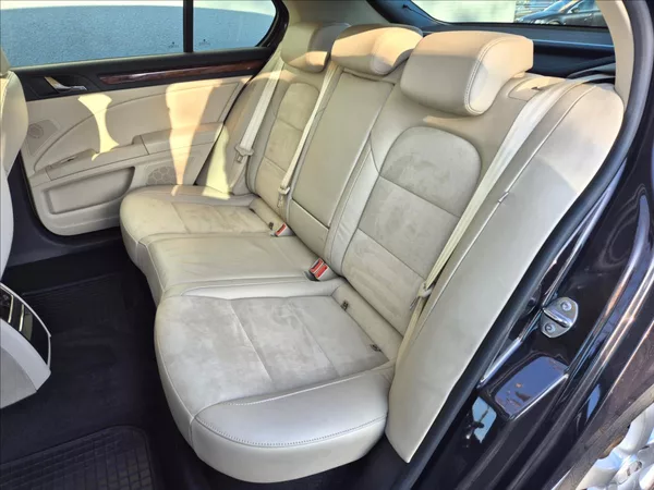 Škoda Superb 3,6 FSi V6 DSG 4x4 106Tis.Km!! - foto 13