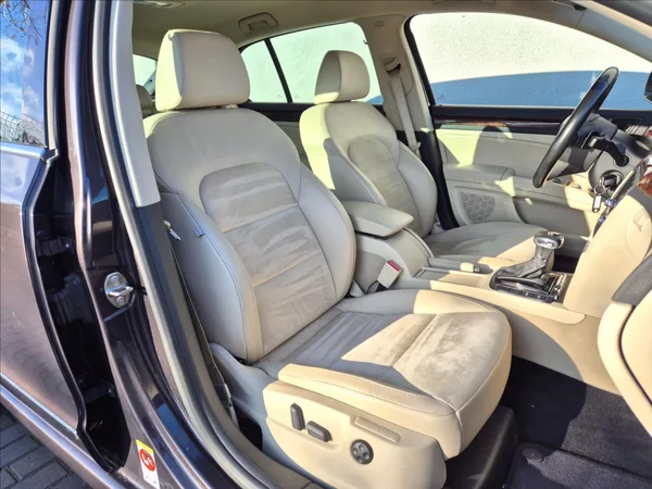 Škoda Superb 3,6 FSi V6 DSG 4x4 106Tis.Km!! - foto 21