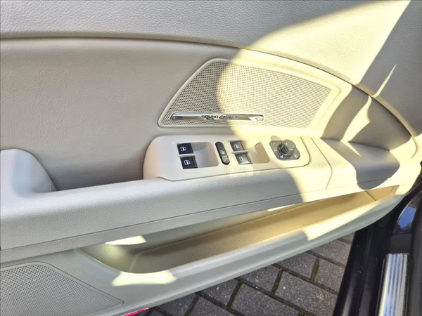 Škoda Superb 3,6 FSi V6 DSG 4x4 106Tis.Km!! - foto 26